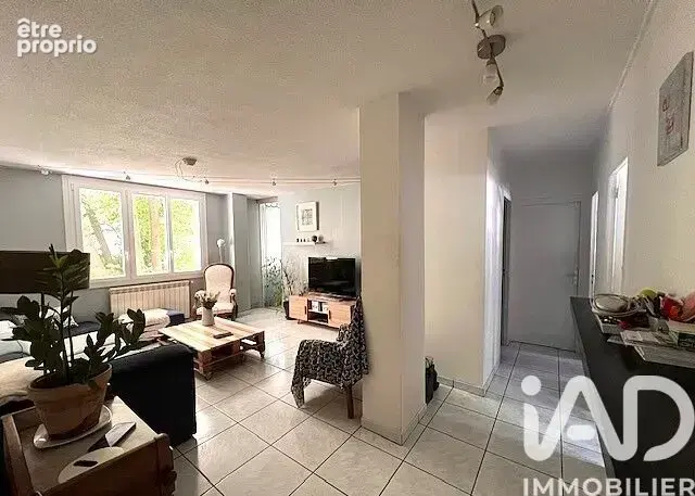 Photo 1 - Appartement à SAINT-EGREVE