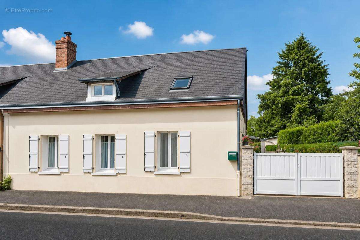 Maison de 5 pièces de 96 m² à Couëtron-au-Perche - photo 7