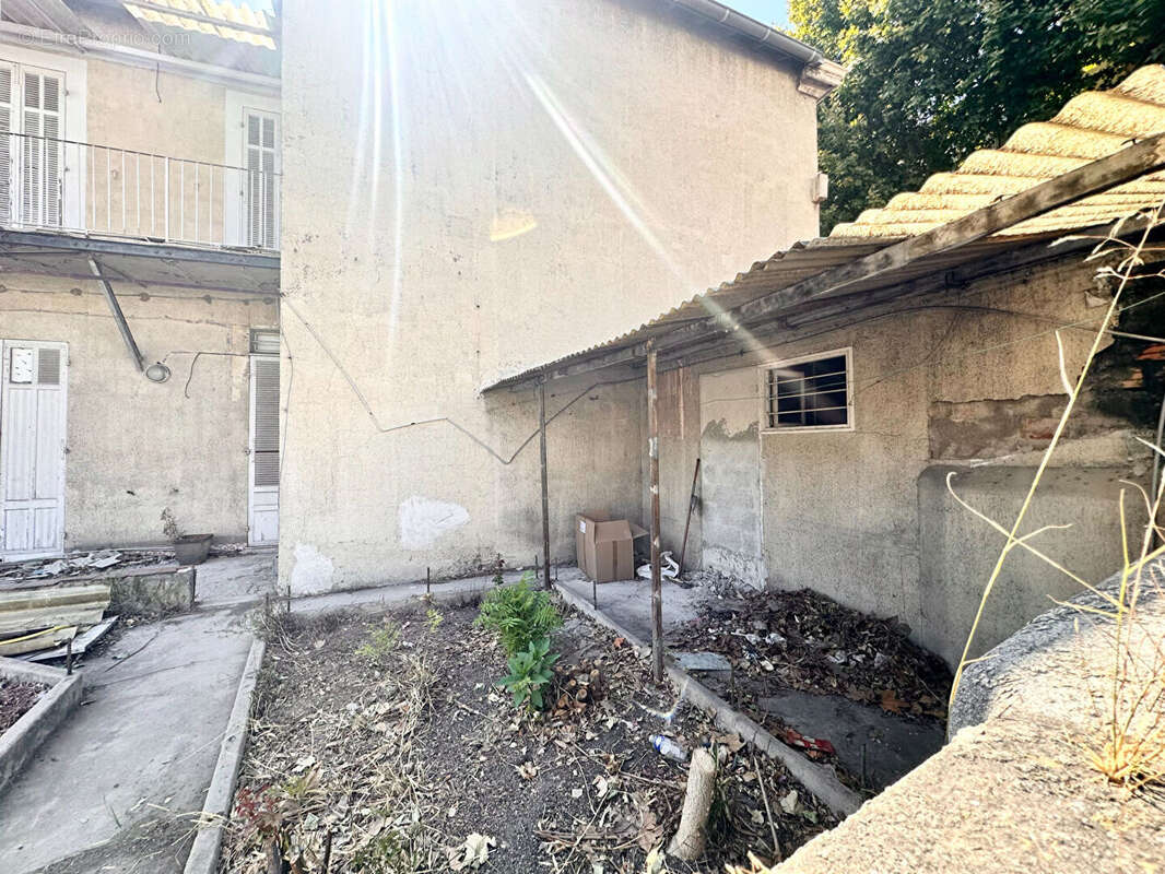Maison 120m² à marseille 15e arrondissement - photo 2