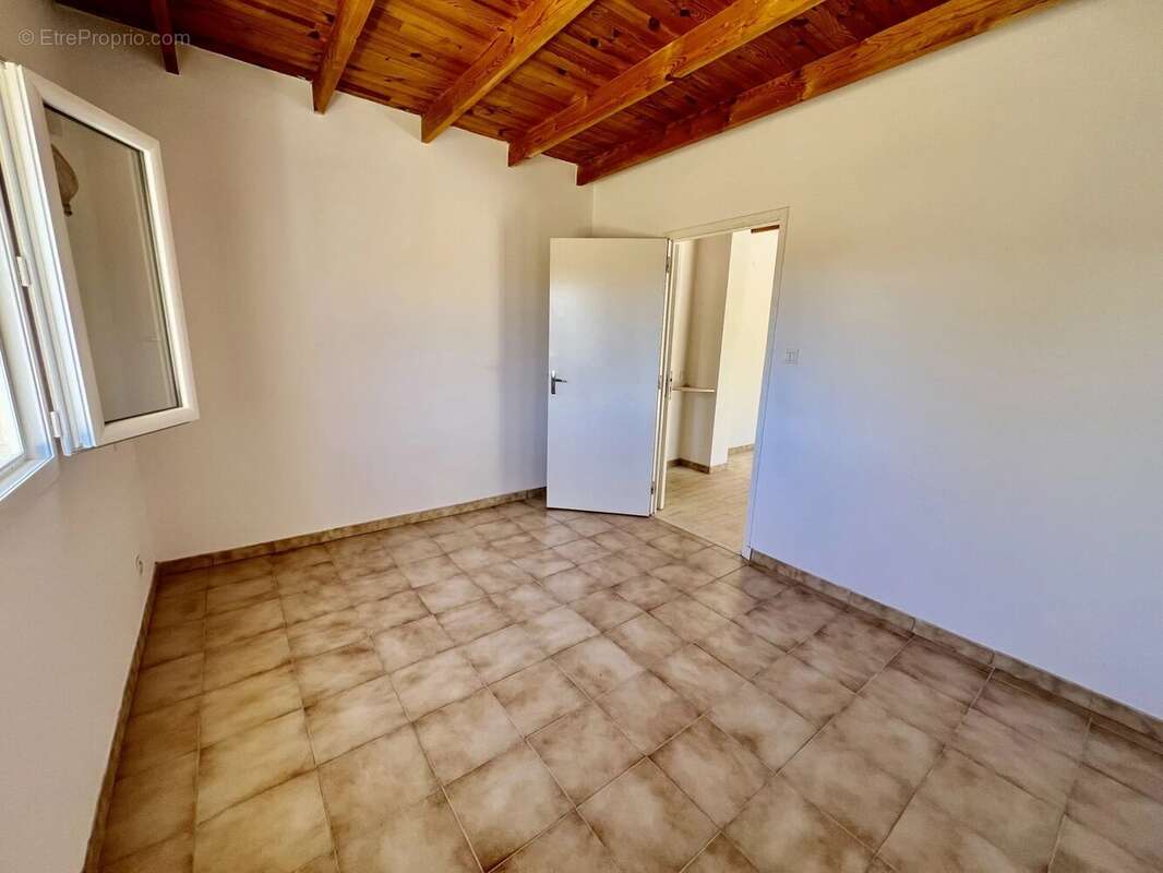 Maison à CABRIERES-D'AVIGNON
