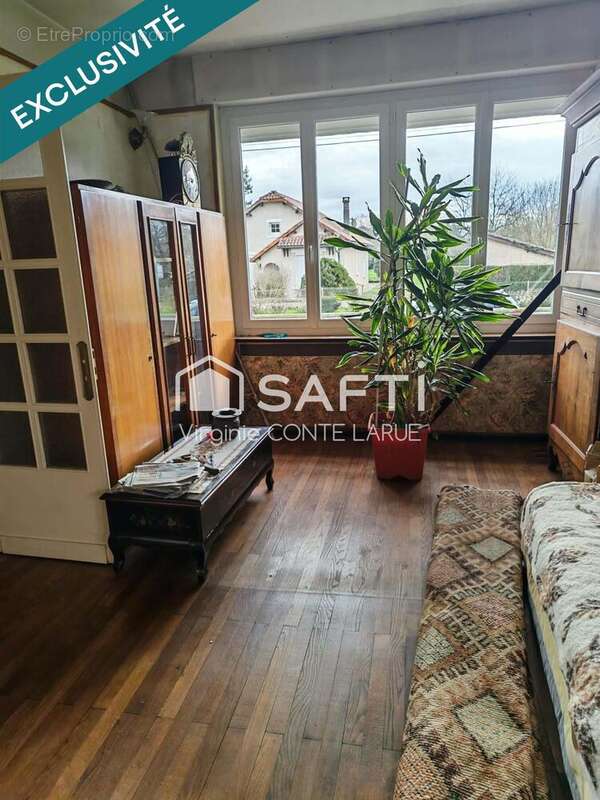 Photo 3 - Maison à CHASSENEUIL-SUR-BONNIEURE