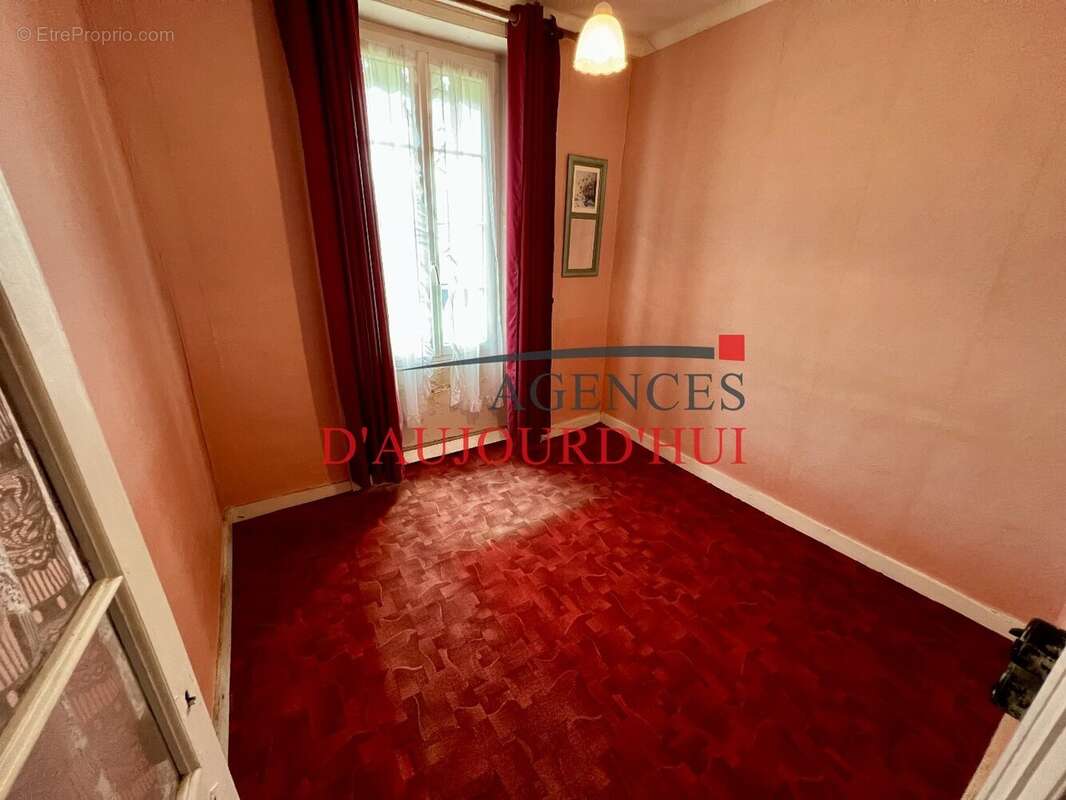 Maison à VILLERS-BOCAGE