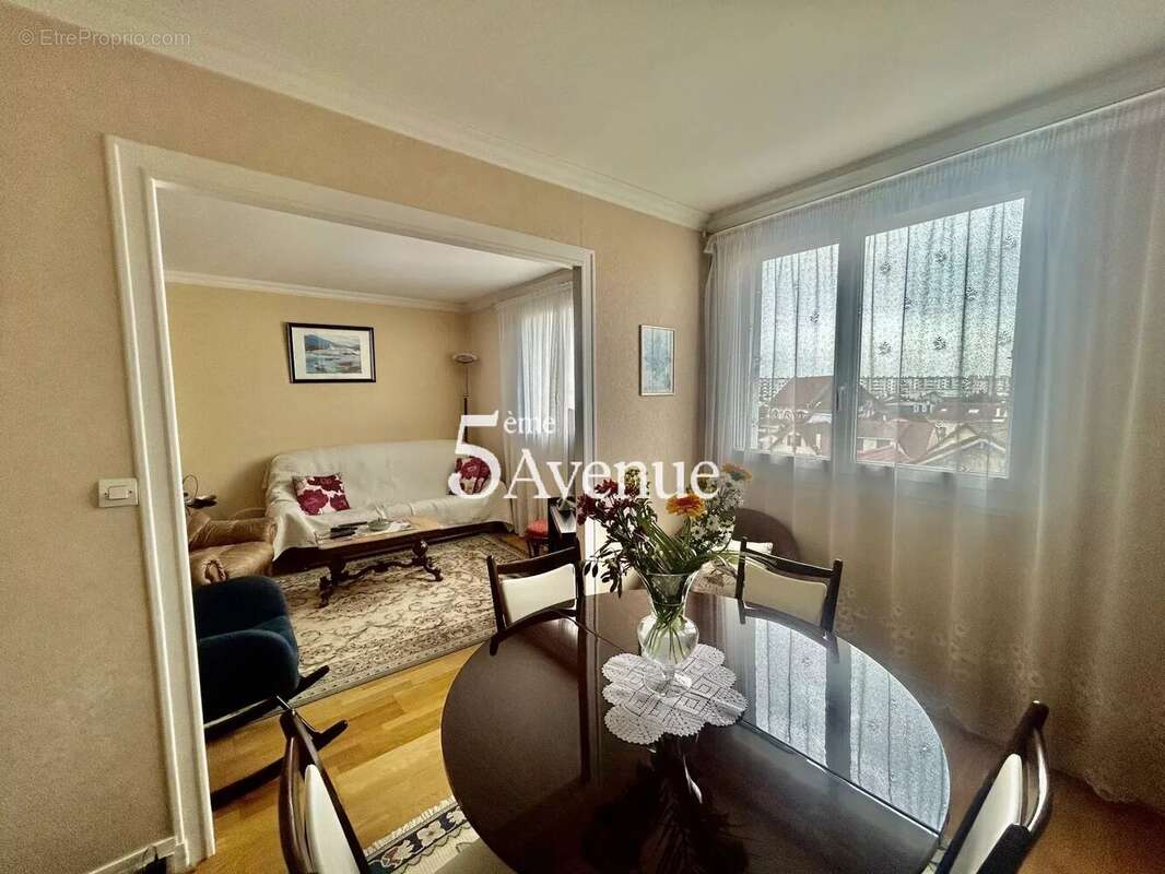 Appartement à CHAMPIGNY-SUR-MARNE