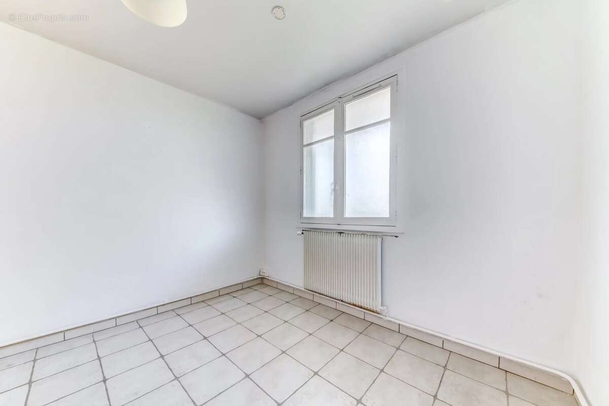 Appartement à LYON-8E