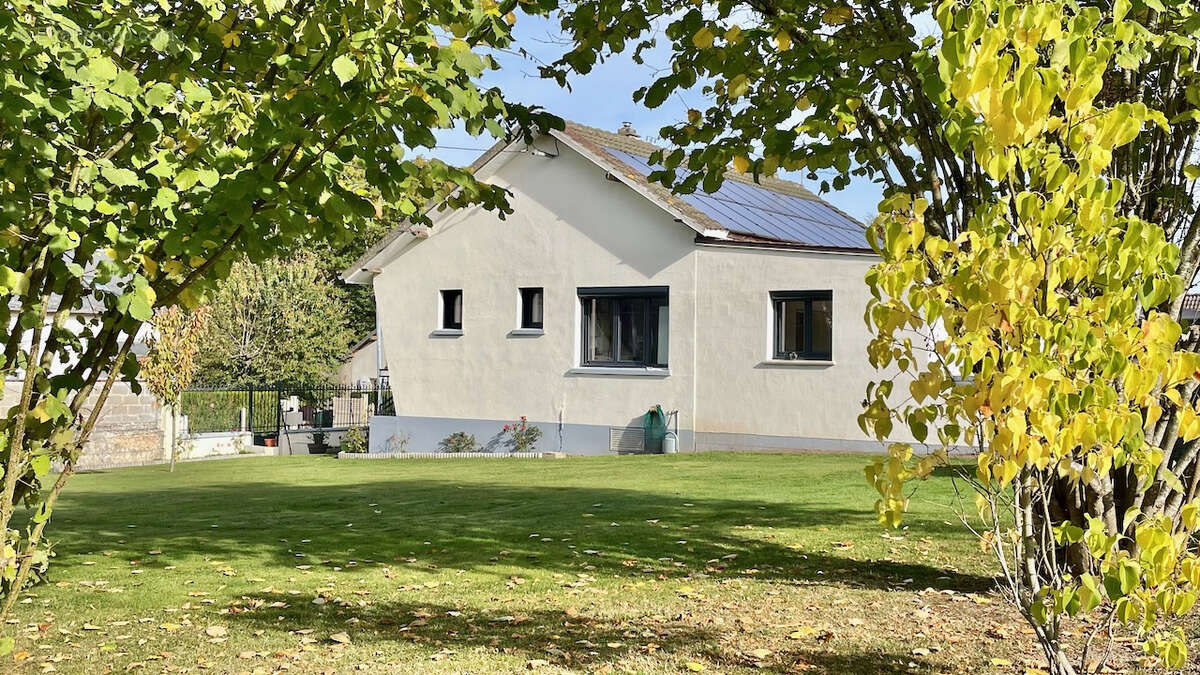 Maison à CONCHES-EN-OUCHE