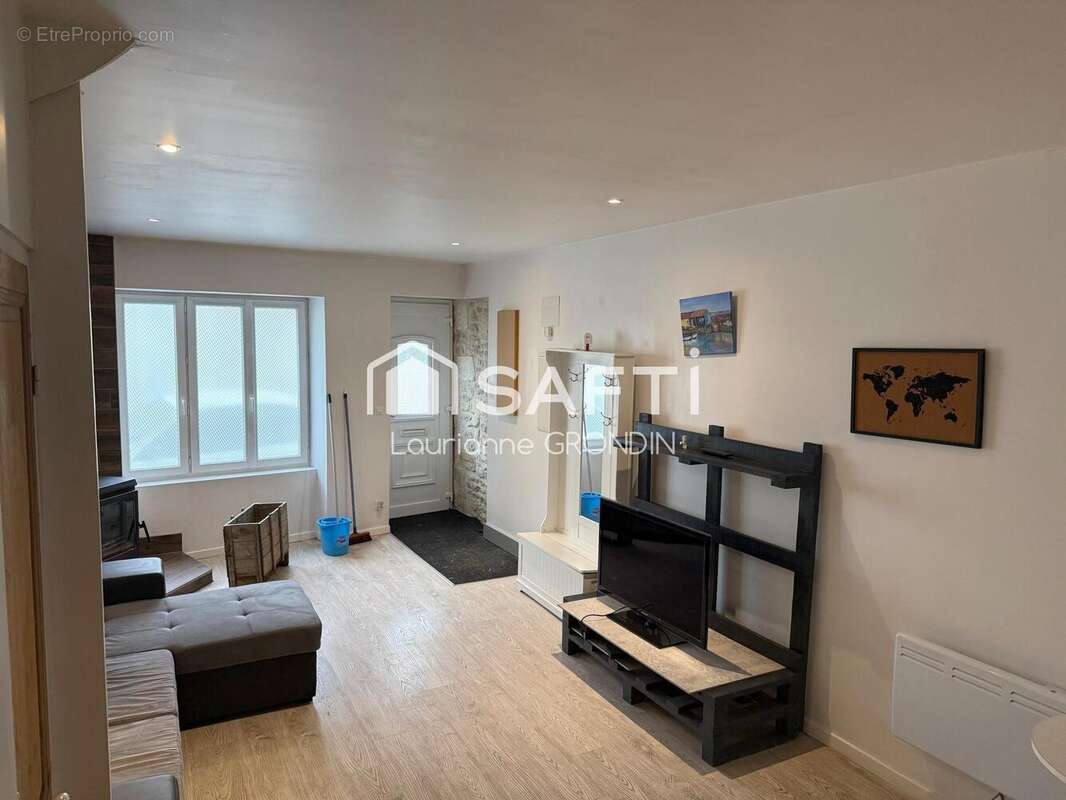 Photo 4 - Maison à SAINT-JEAN-D'ANGELY