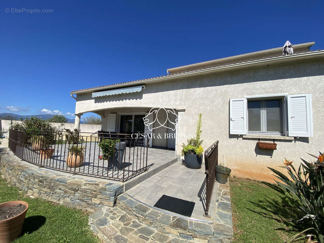 Maison à LUCCIANA