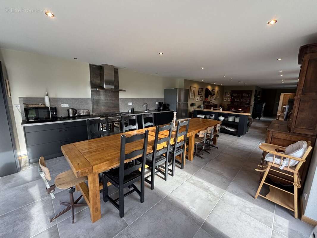 Maison 150 m² à Vertain  - photo 9