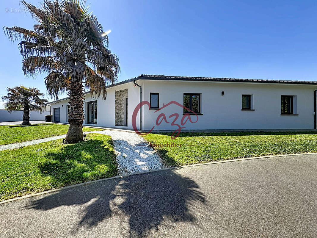 Maison à CAMBLANES-ET-MEYNAC