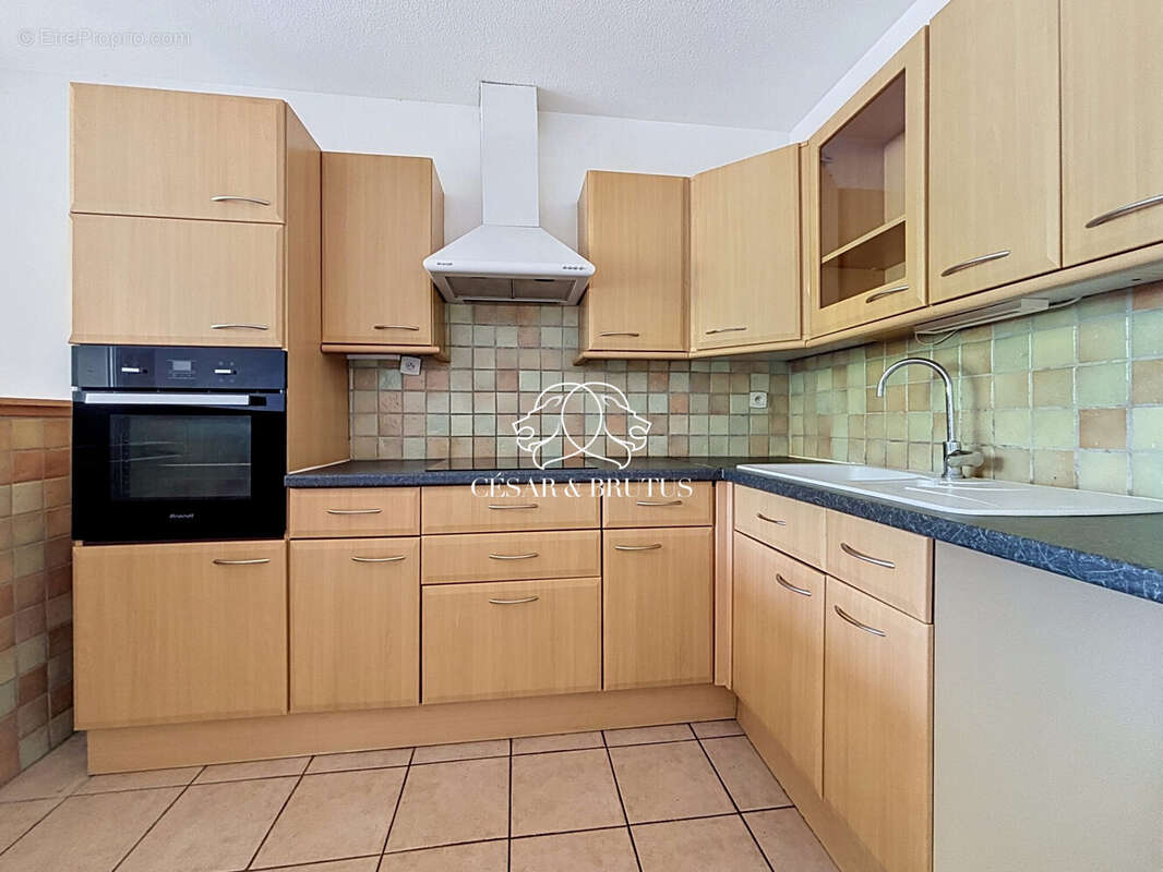 Appartement 53 m² à Pierre-Benite  - photo 7