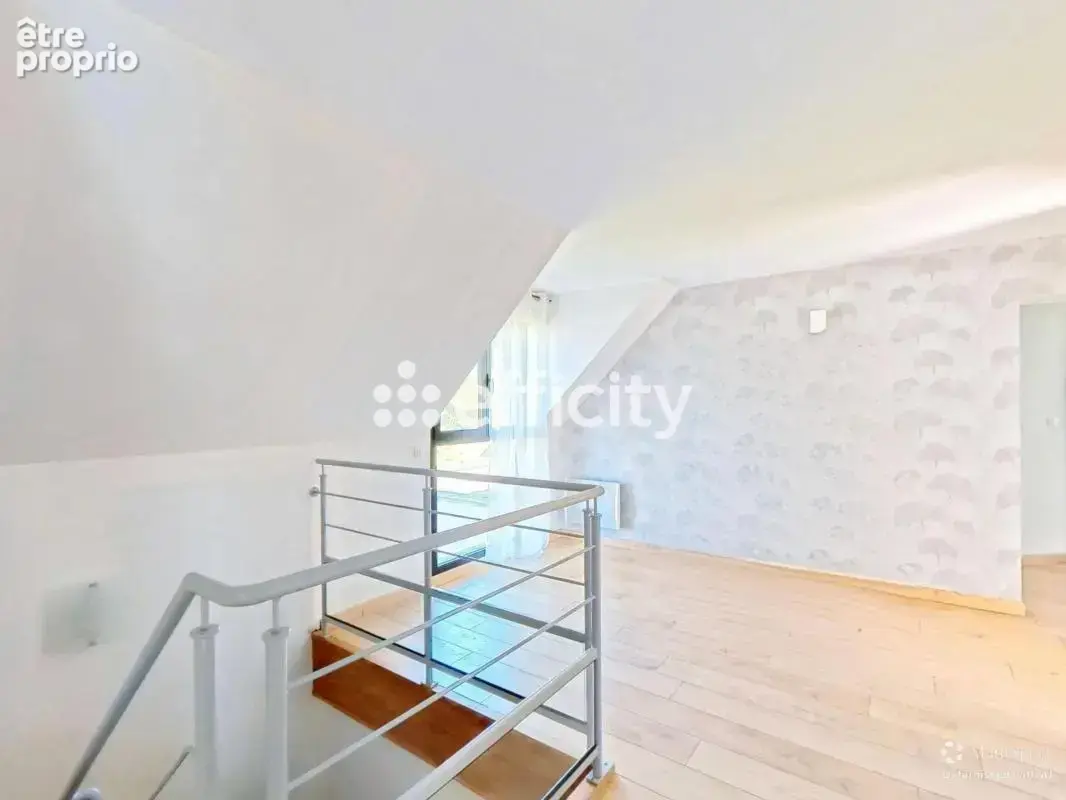 Maison 8 pièces 220 m² à vendre à Ergue-Gaberic (29500) - photo 15