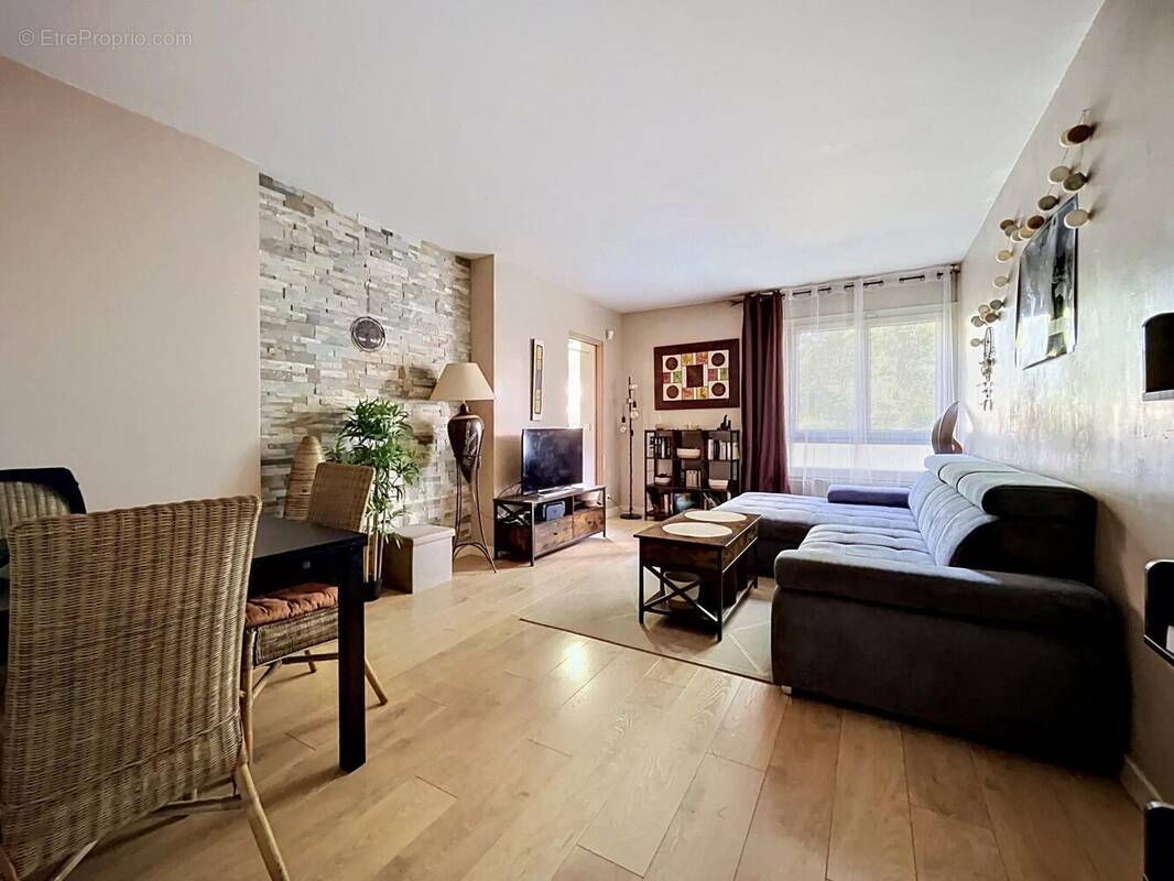 Appartement à BOISSY-SAINT-LEGER