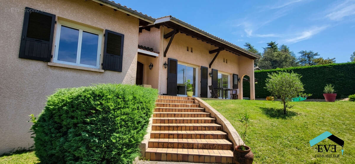 Maison à JARDIN
