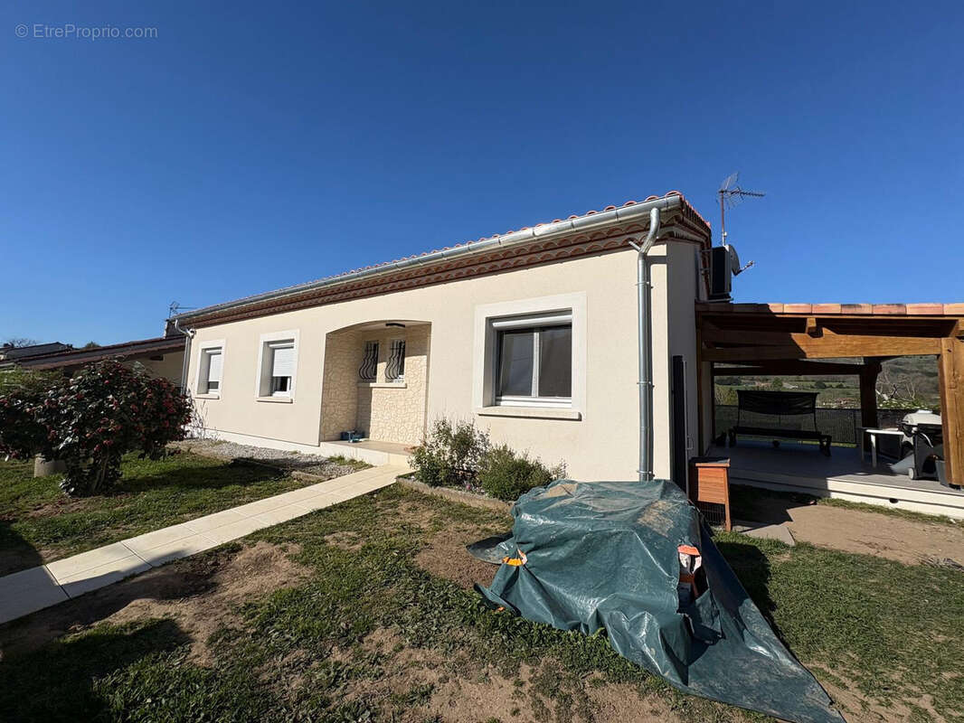 Maison à SAINT-AMANS-SOULT