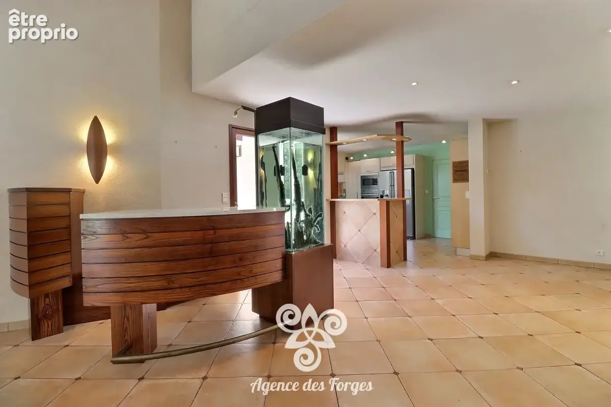 Maison d'architecte de 291m² - 6 chambres - avec piscine intérieure & spa - Carquefou - photo 7