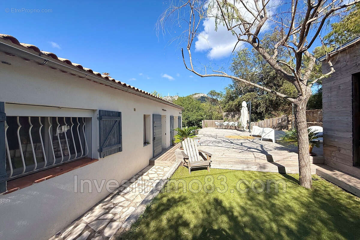 Maison à LA VALETTE-DU-VAR