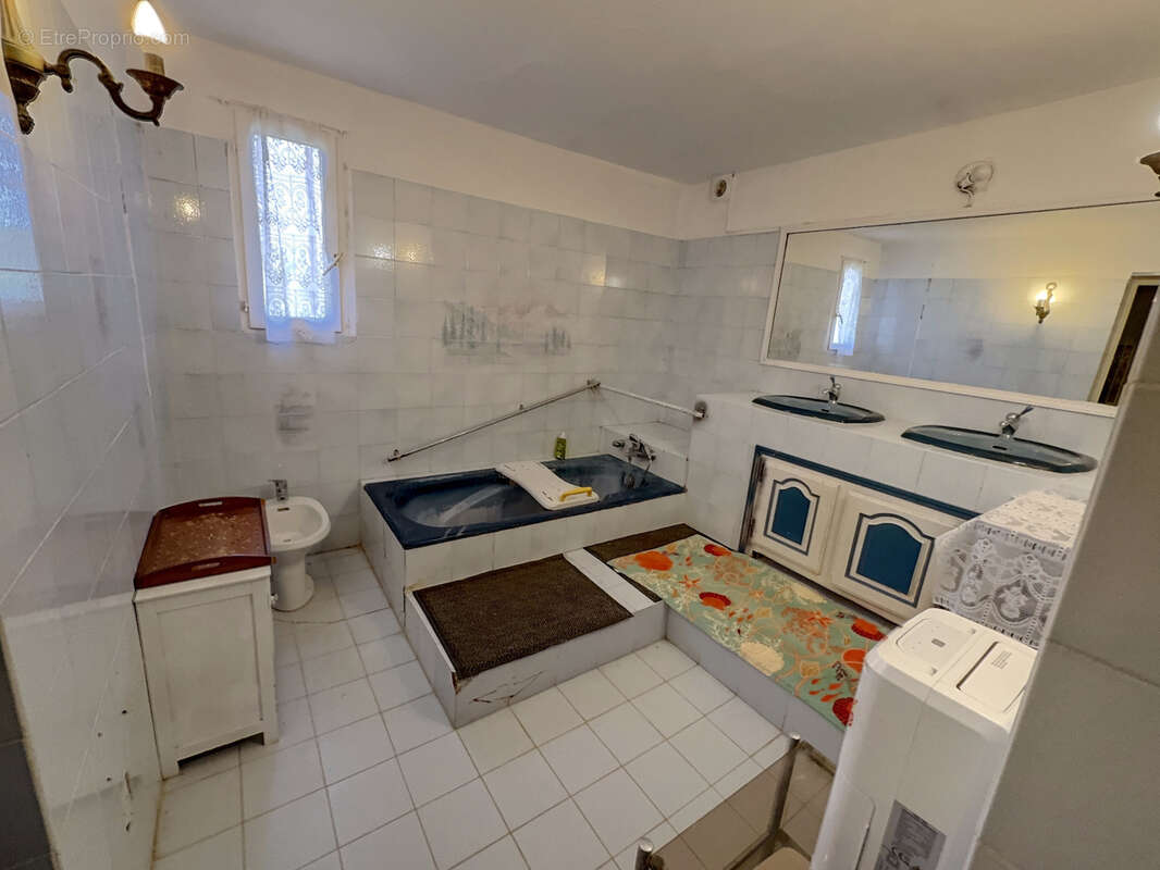 Appartement à TAGLIO-ISOLACCIO