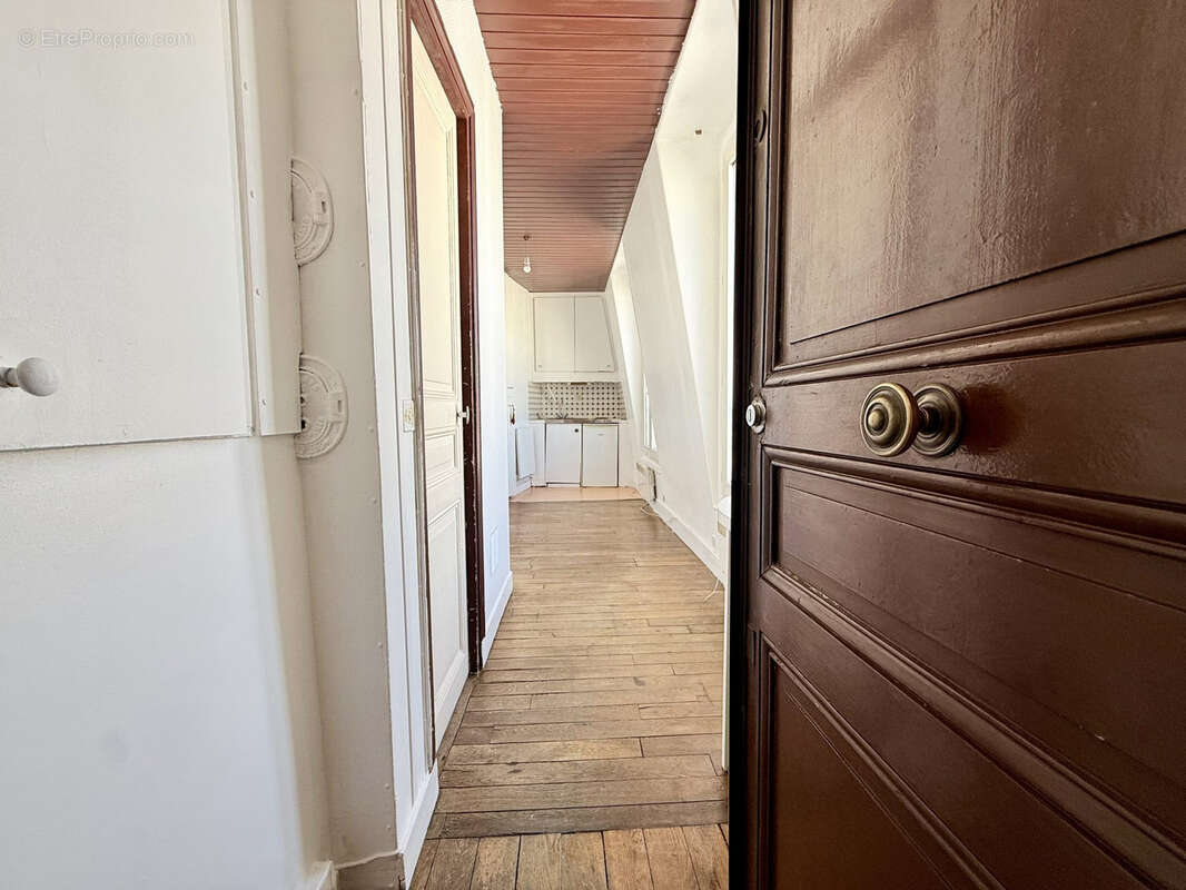 Studio - [Bel-Air / Daumesnil / Michel-Bizot] - Idéal investissement ou premier achat - photo 2