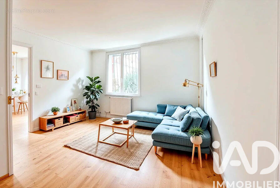 Photo 1 - Appartement à LA GARENNE-COLOMBES