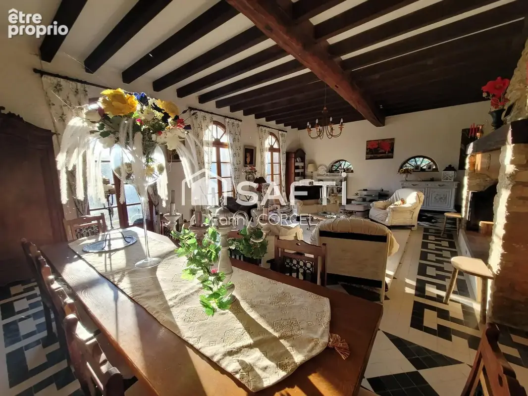 Photo 1 - Maison à BUSSEAUT
