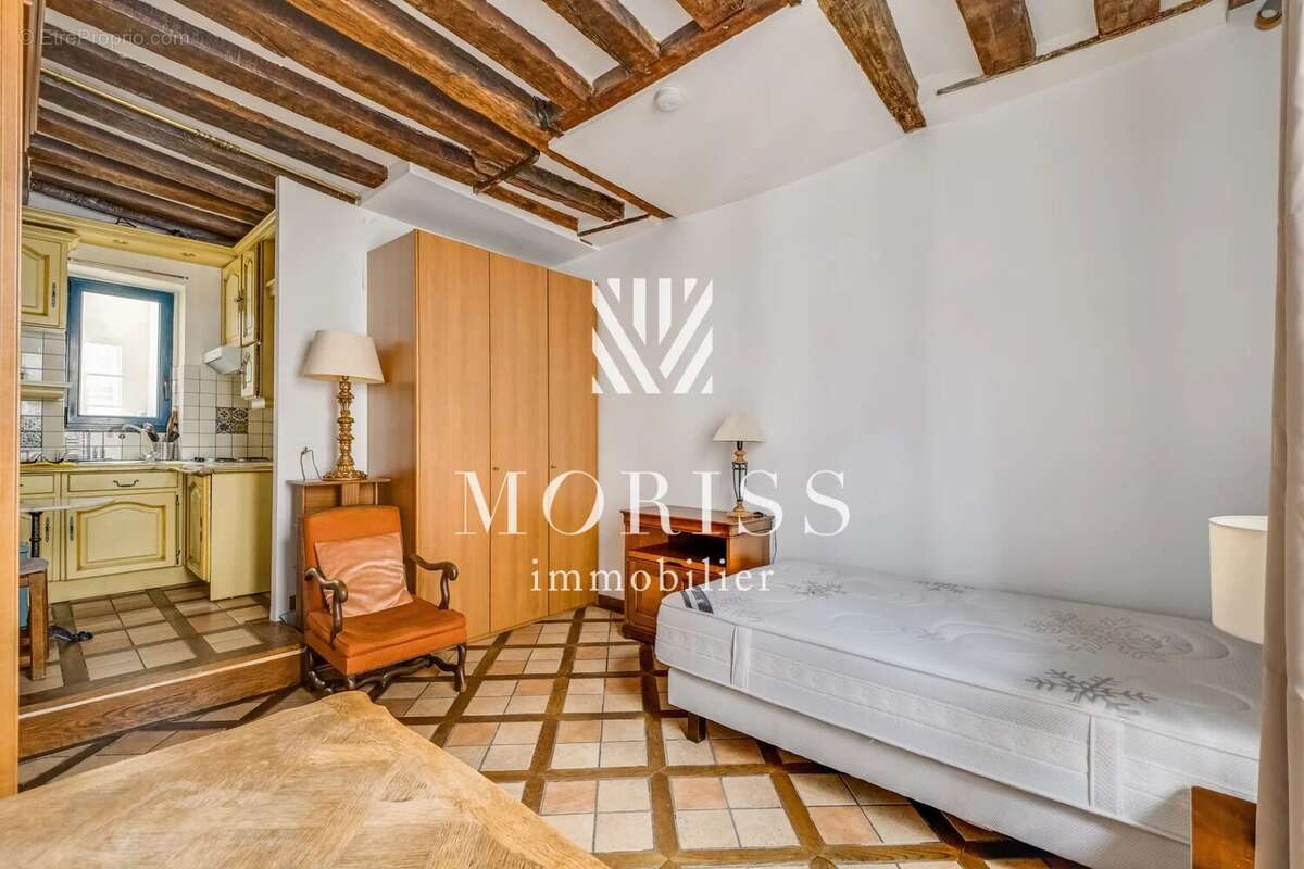 Appartement à PARIS-6E