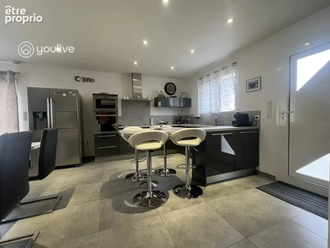 Photo Maison à Arles au prix de 335 000€