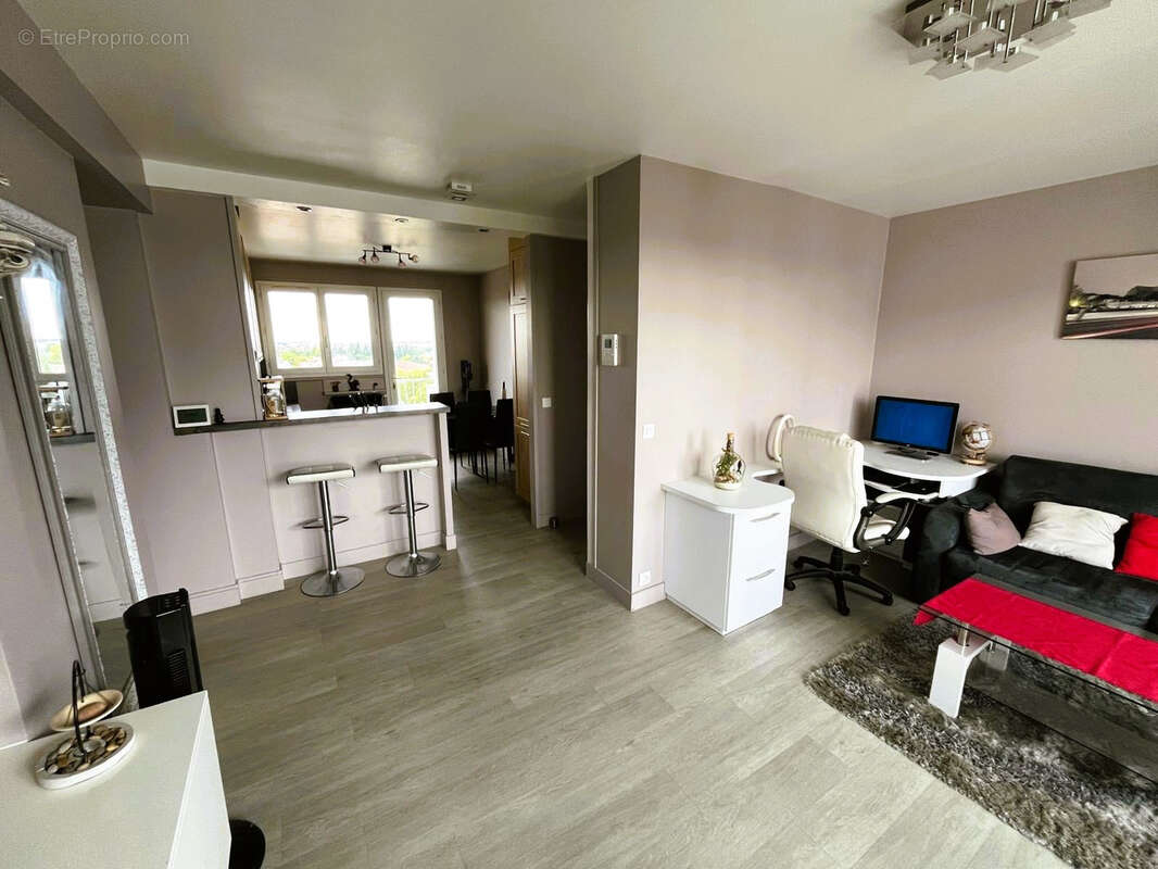 Appartement à LUCE