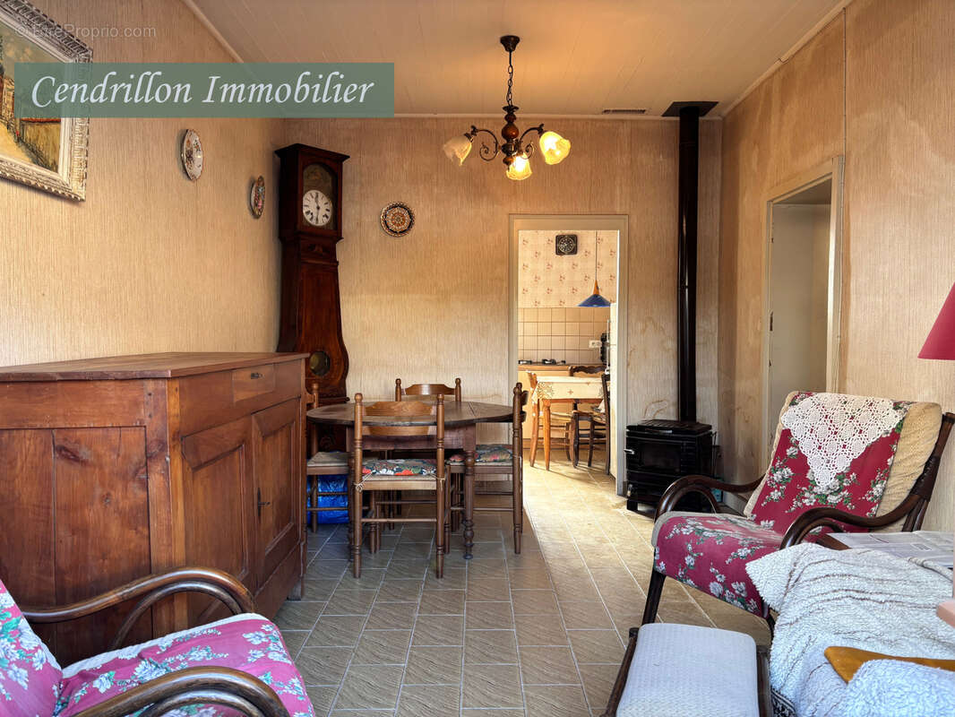 Maison à BOSMOREAU-LES-MINES