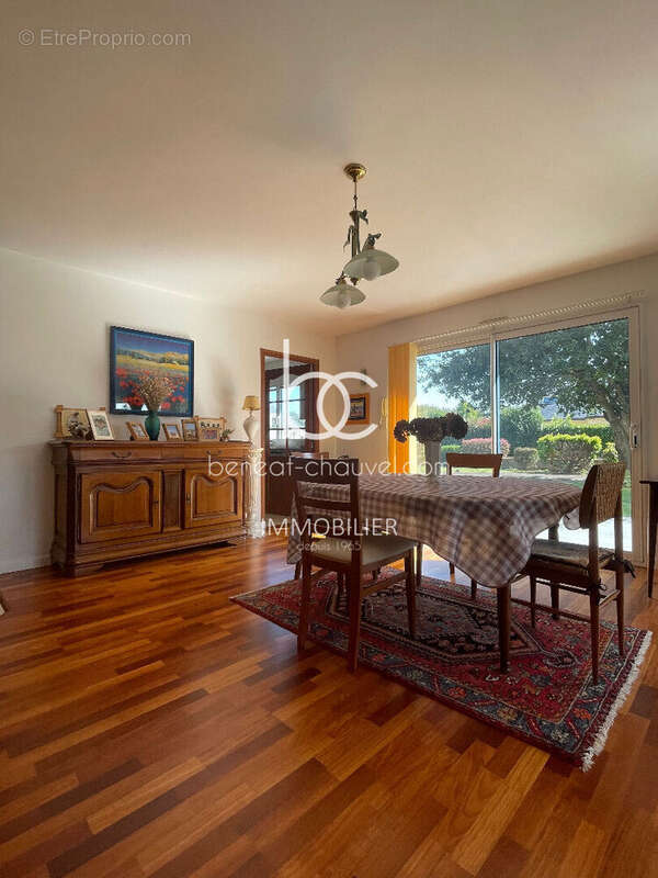 Saint-Avé - Maison 7 pièces - 147 m² sur 1500 m² de terrain - photo 5