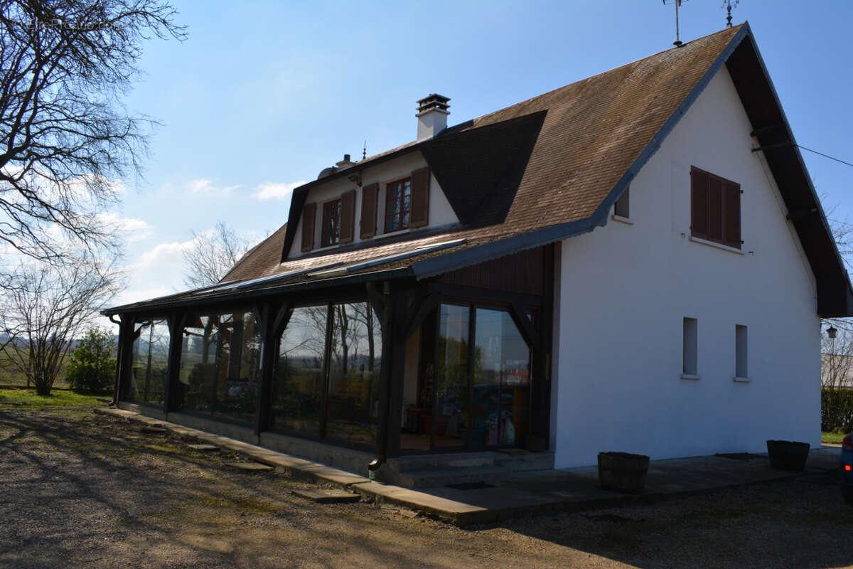 Maison à FLAVY-LE-MARTEL