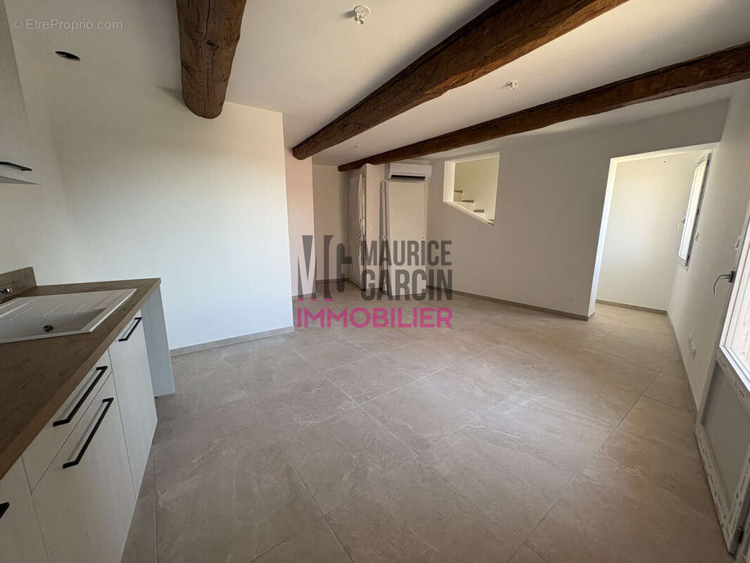 Appartement 70 m² à Vacqueyras  - photo 3