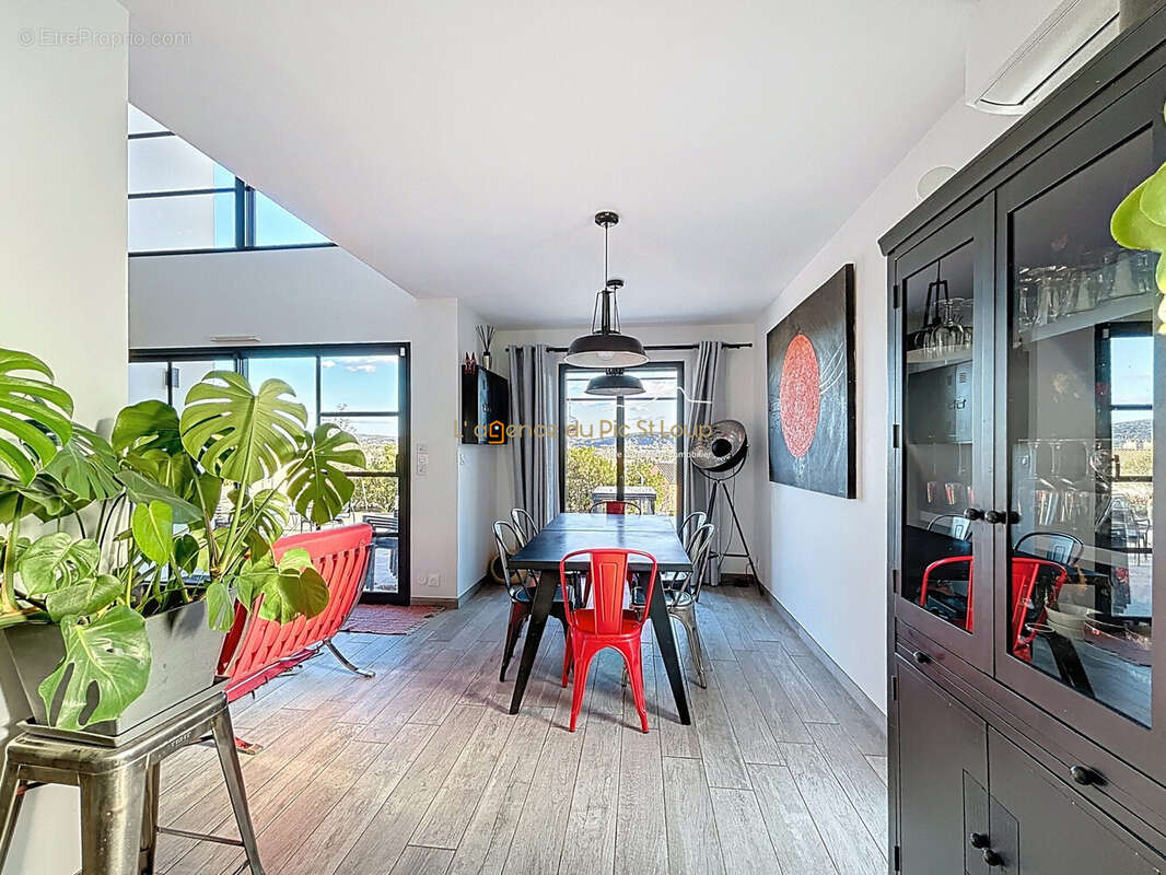 Maison à SAINT-MARTIN-DE-LONDRES