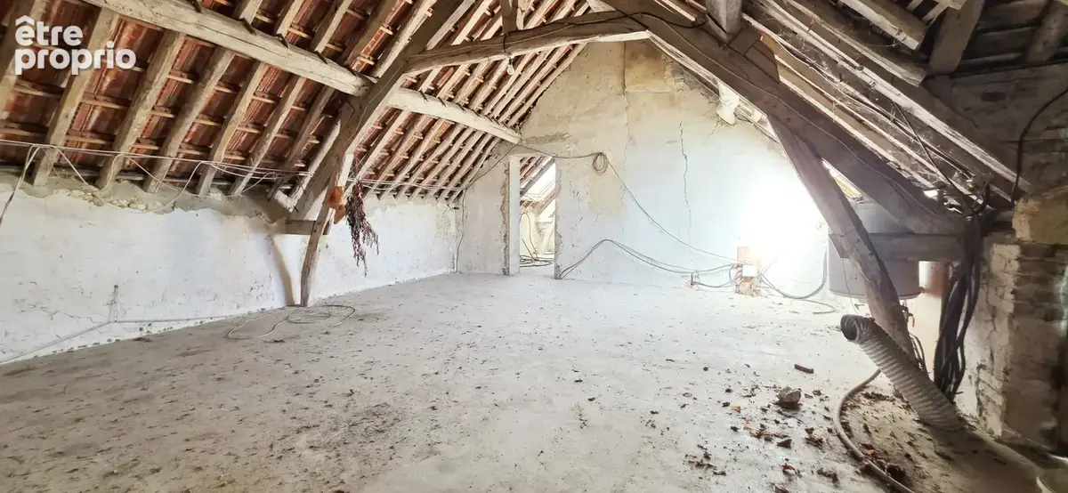 A VENDRE Maison en pierres de 93 m2 habitables sur la commune de LORCY 45490 - photo 17
