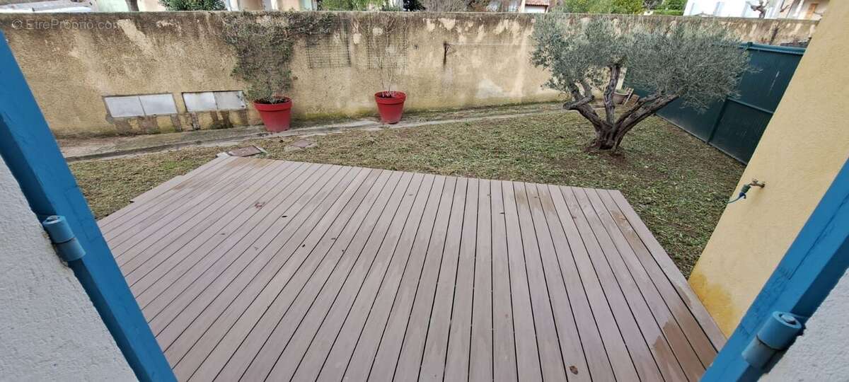 Maison à PELISSANNE