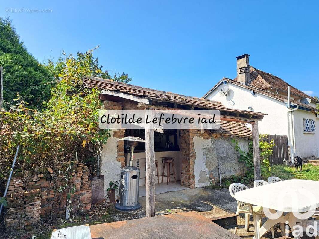 Maison 158 m² à Chateau-Chervix  - photo 7