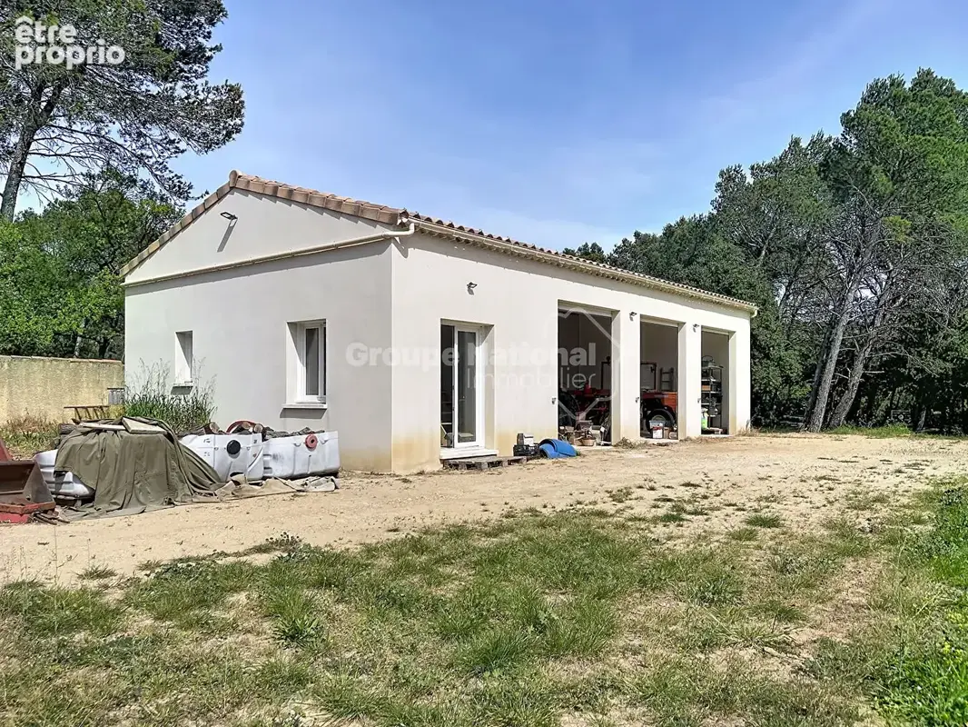 Maison avec studio indépendant et hangar agricole - UCHAUX - photo 5