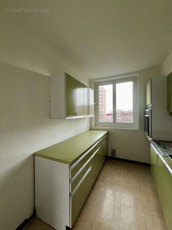 Appartement à ROSNY-SOUS-BOIS