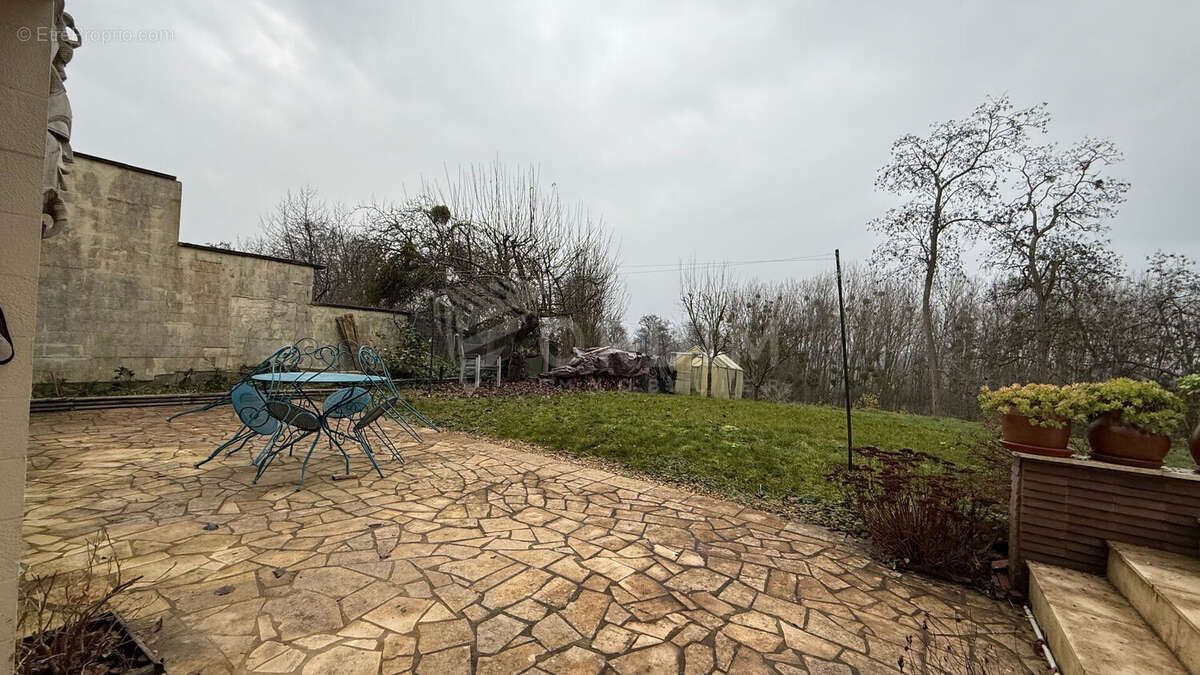 Maison à BEAULIEU-SUR-LOIRE