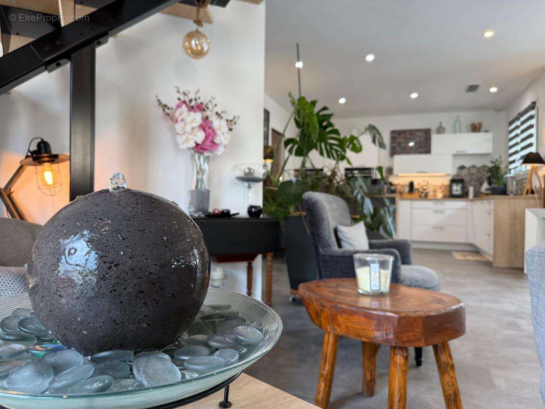 Maison à SAINT-SULPICE-DE-ROYAN