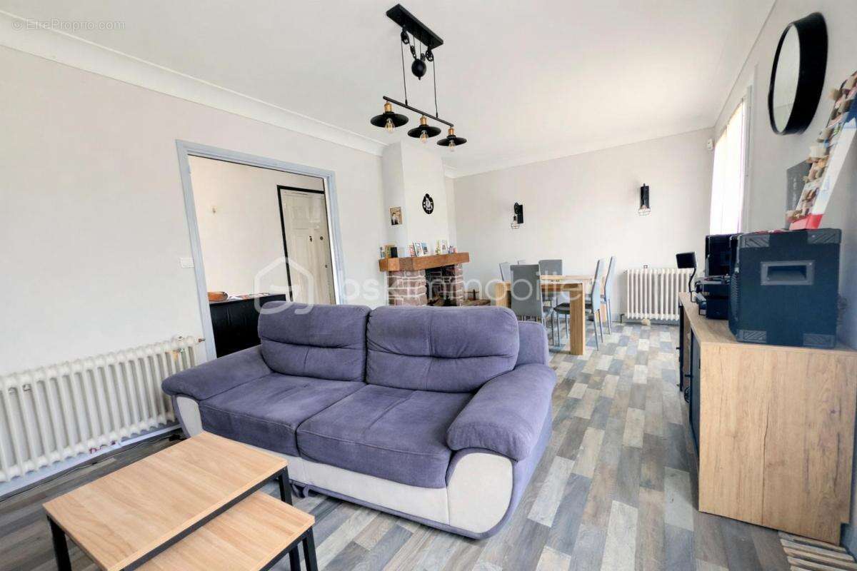 Maison 97 m² + 1 420 m² jardin – Prin-Deyrançon (79) - photo 7