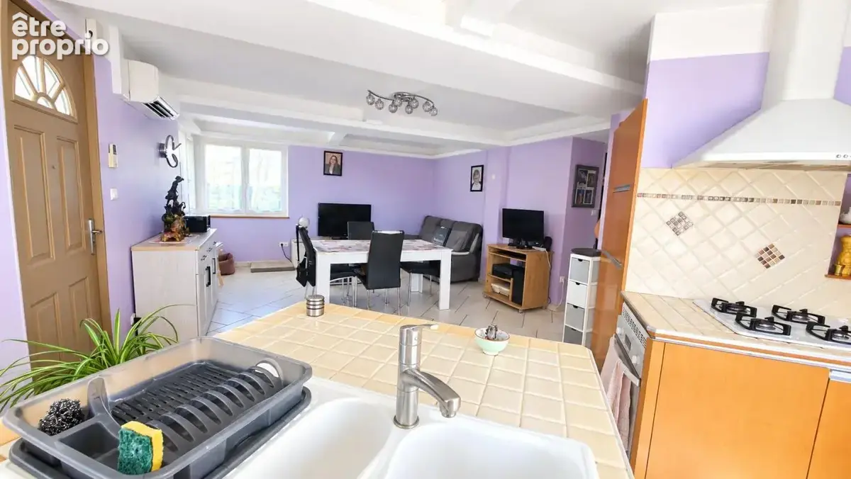 Maison À Vendre à LARGENTIÈRE – Avec terrasse, 3 chambres,  garage et grand atelier - photo 8