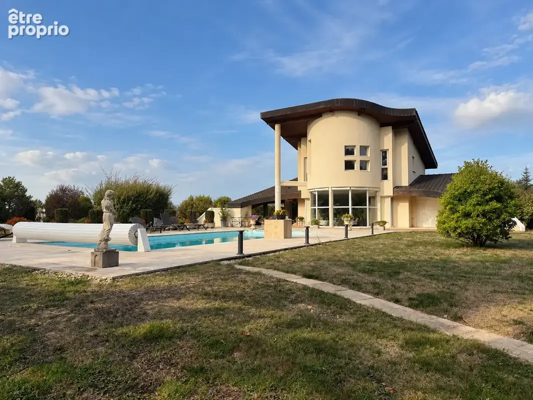 Péronnas - Propriété d’architecte avec piscine - photo 21