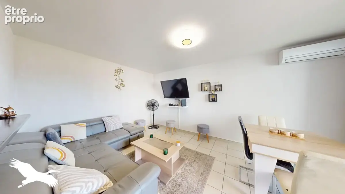 A vendre, Joss, Marseille 10ème, 3 pièces 62 m2 avec terrasse et vue dégagée au dernier étage, double-box. - photo 5