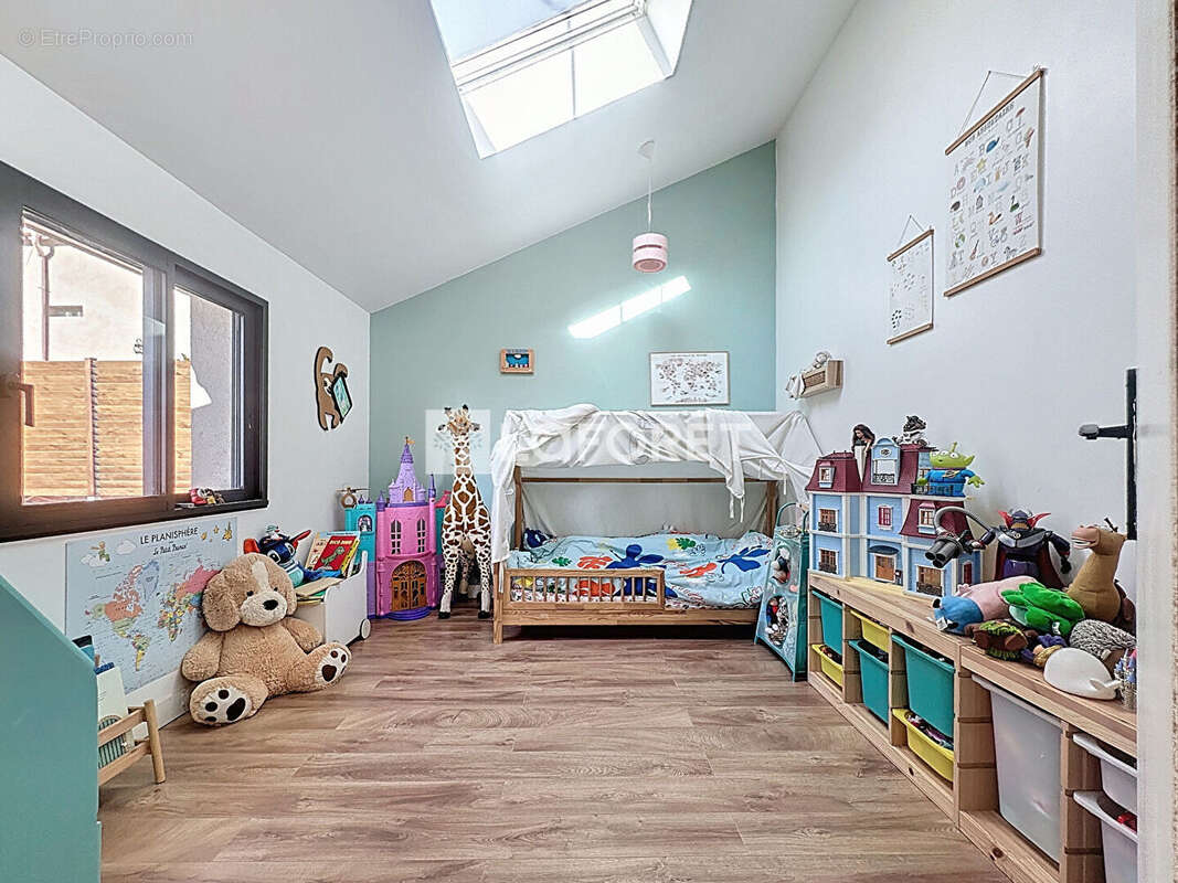 Maison à CHAMPIGNY-SUR-MARNE