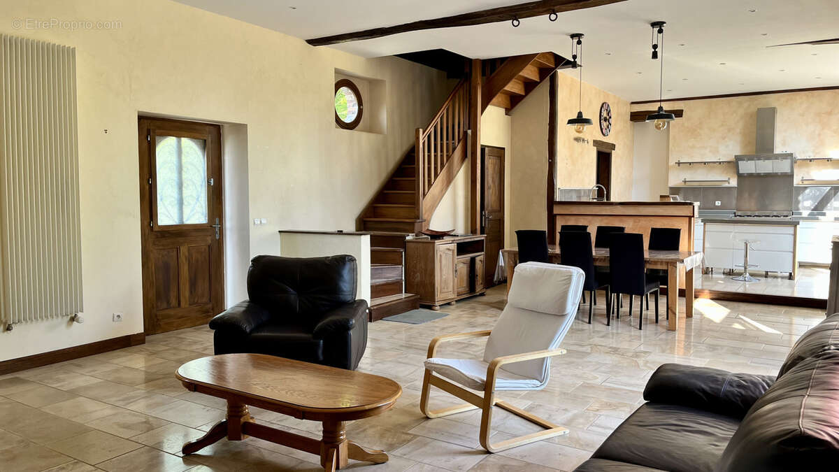 Maison à CHALMAISON