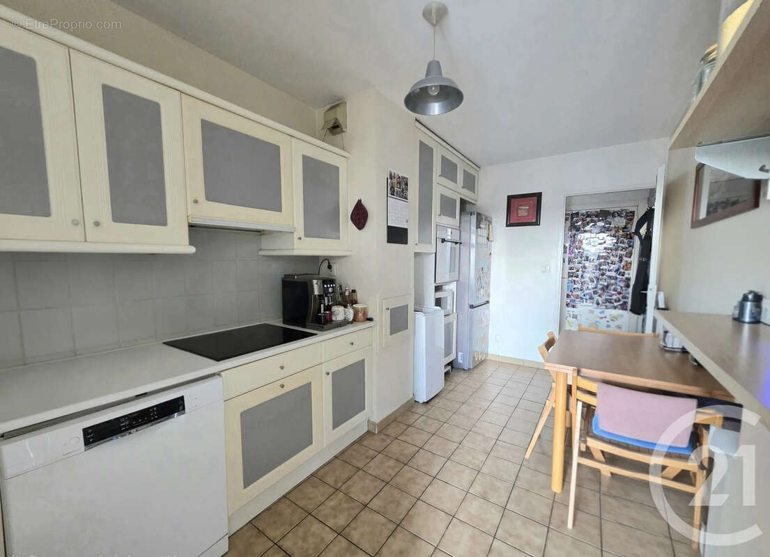 Appartement à VILLEURBANNE