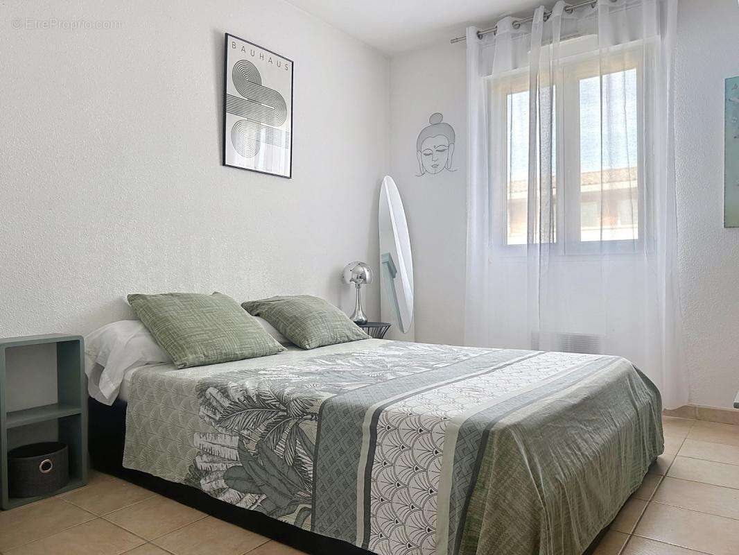 Appartement à VILLENEUVE-LES-AVIGNON