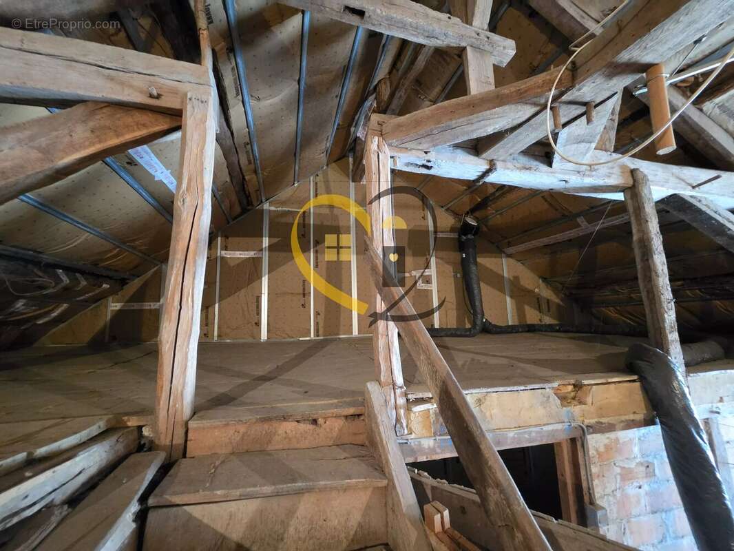 Maison avec dépendances et fort potentiel – Henrichemont - photo 20