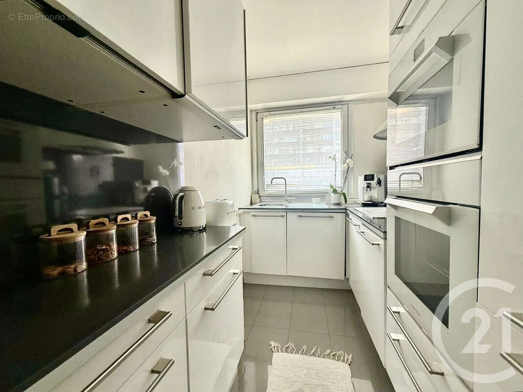 Appartement à CLICHY