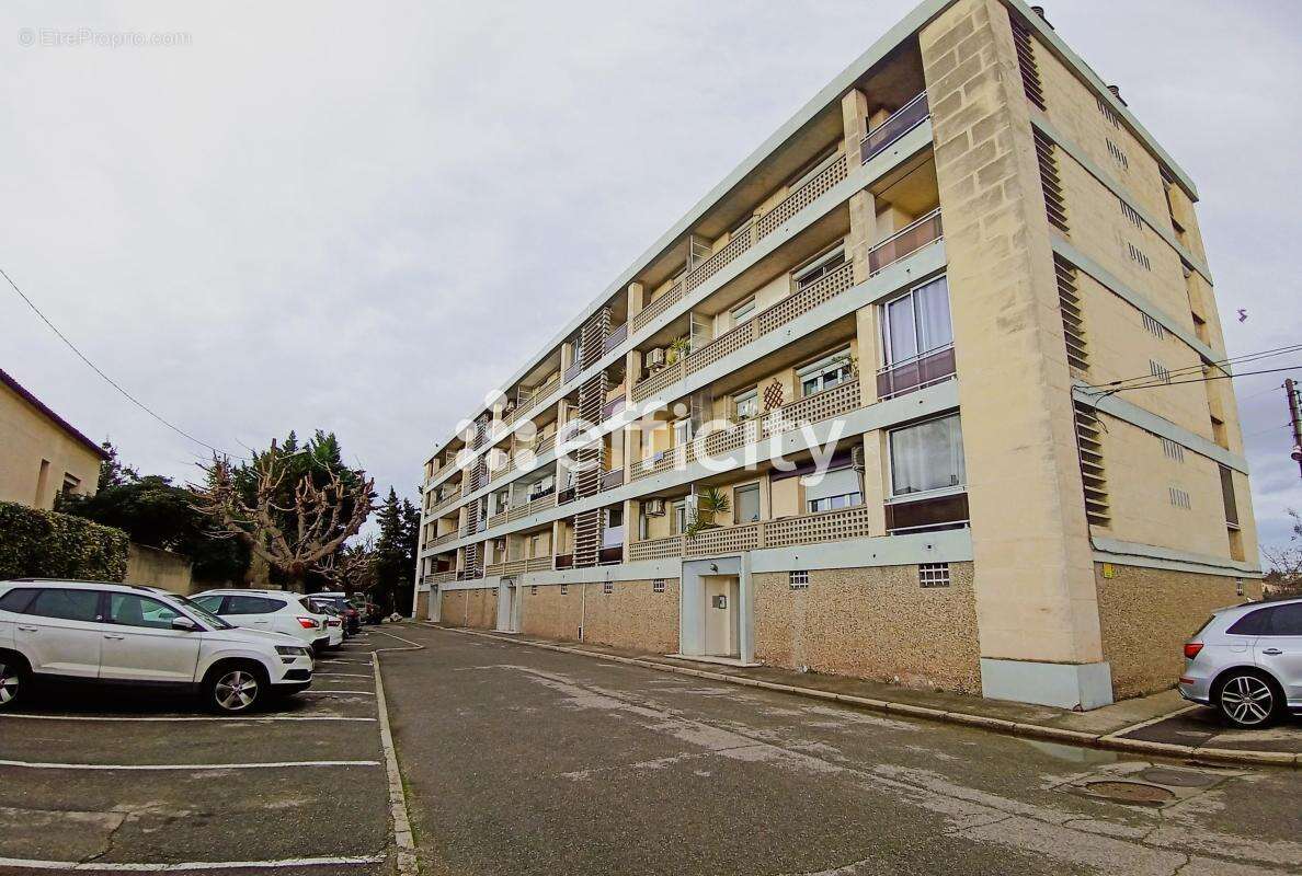 Appartement à LE PONTET